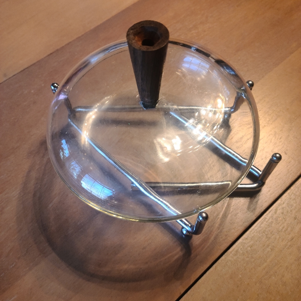 MCM dish